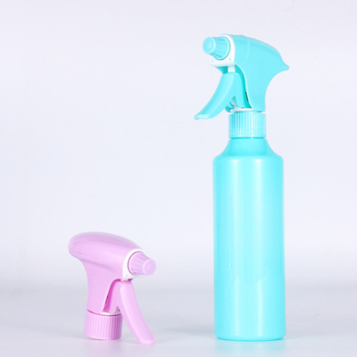 Botella cosmética azul rosada 24M M del espray del disparador de 100ml que hace espuma PE