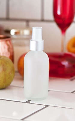 Envases cosméticos de la botella del espray del ANIMAL DOMÉSTICO 50ml con la bomba de 24M M